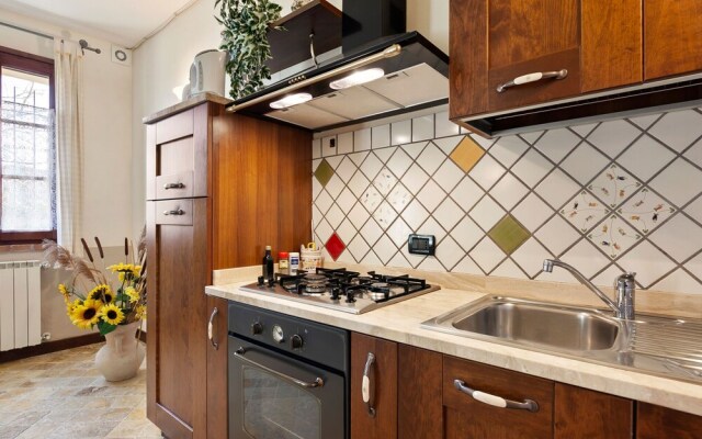 Alluring Holiday Home in Chianni With Swimming Pool