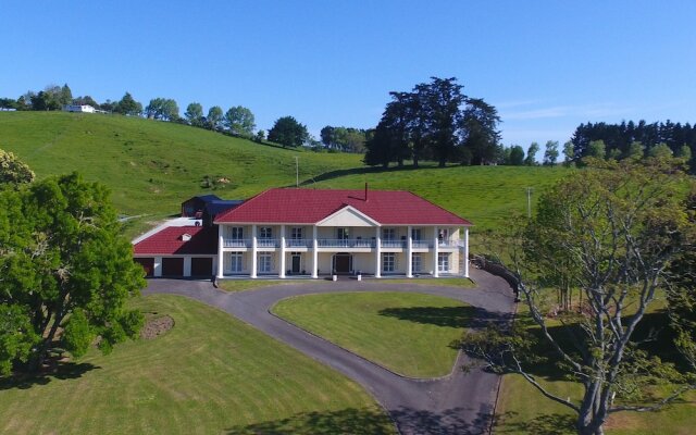 Luxury 3Brm Mannor in Temple View
