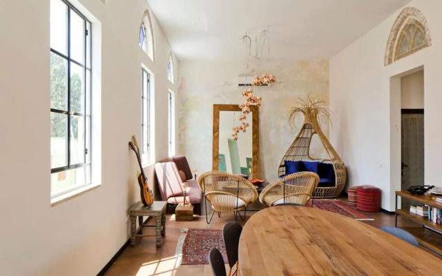 Luxe Jaffa 2 Bedroom Apartment by Sea N' Rent