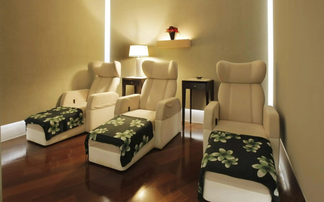 Okinawa NaHaNa Hotel & Spa