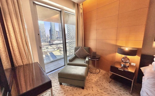 Luxury 1 bedroom at Fashion Avenue Dubai Mall Residences