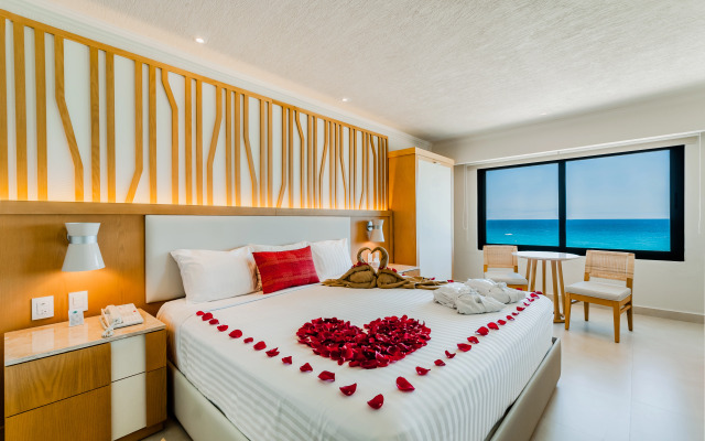 Royal Solaris Cancun Resort - Cancun All Inclusive Resort
