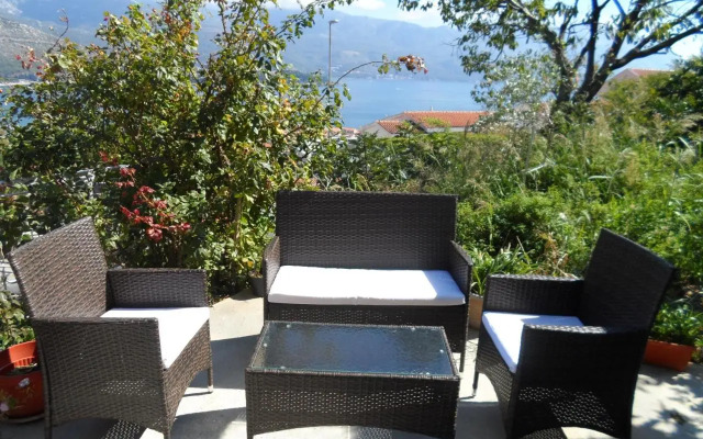 Vala Apartments