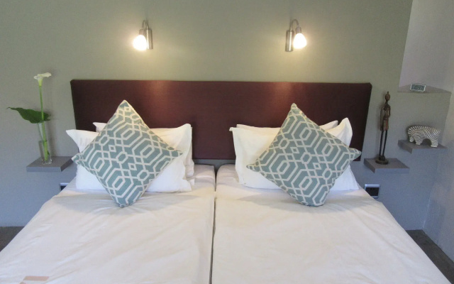 Lily Pond Country Lodge