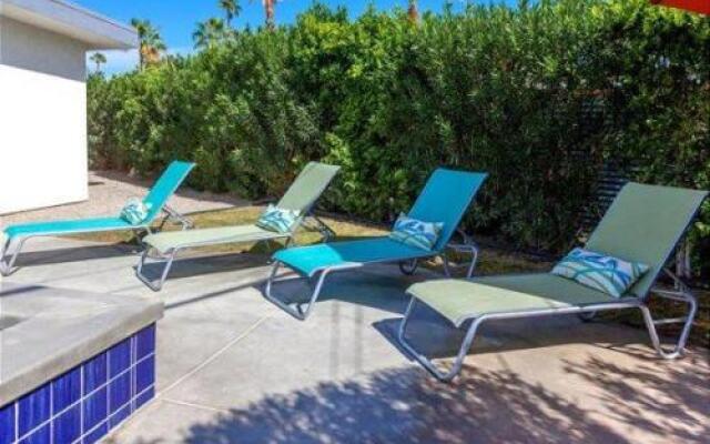 Desert Chill-Pool-Spa-5br/4ba