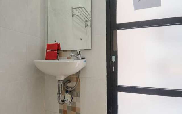 RedDoorz Syariah near Tugu Juang Jambi