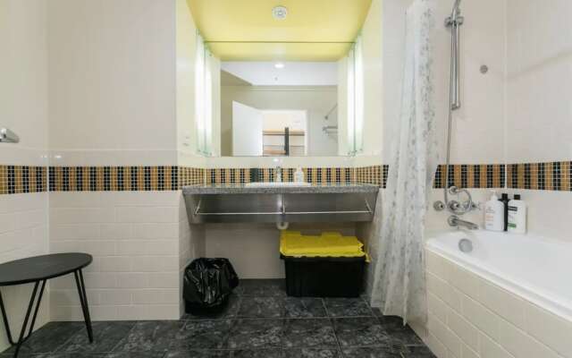 Studio Apt Hotel Pool, Gym, Wifi