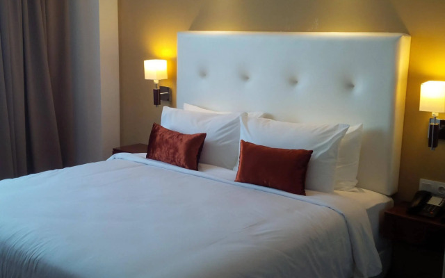 Royal Asnof Hotel