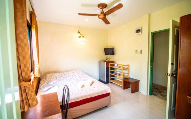 Muchshima House – Guest Rooms – Thalang