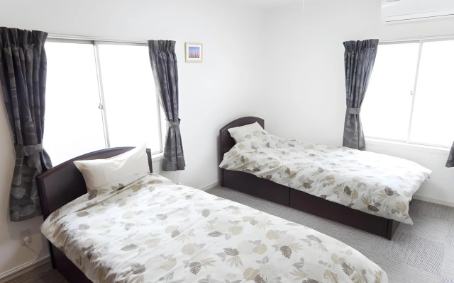 Shin-Okubo International Hotel