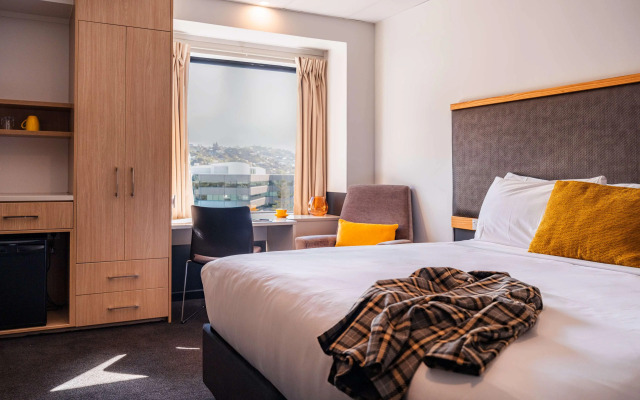 Atura Wellington
