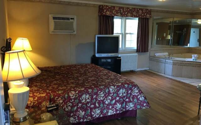 Colonie inn and Suites