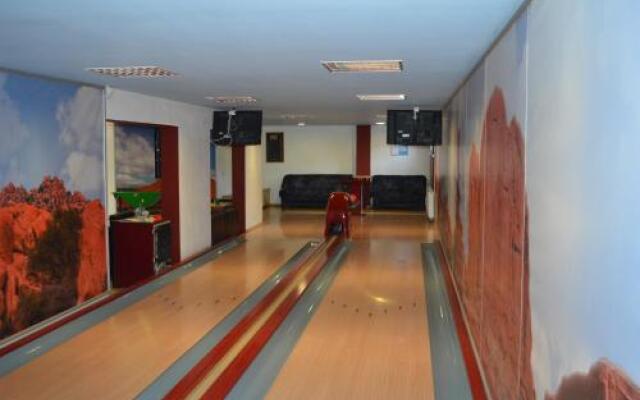 Davi Penzion & Bowling