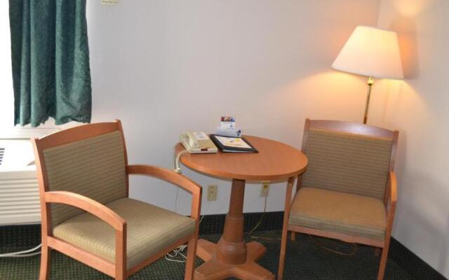 Days Inn Council Bluffs-Lake Manawa