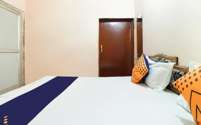 Kasturi Sai Darbar by OYO Rooms