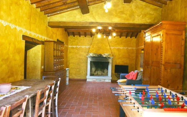 Wonderful private villa for 16 people with WIFI, private pool, TV and parking