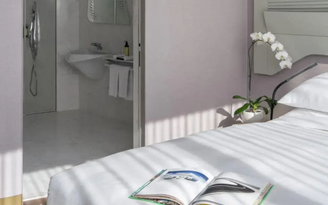 ME Dubai Residences - Hotel in ดูไบ - Photo 5