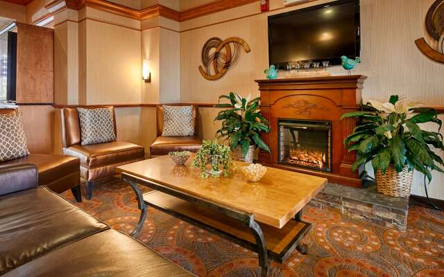 Best Western Plus Pontoon Beach