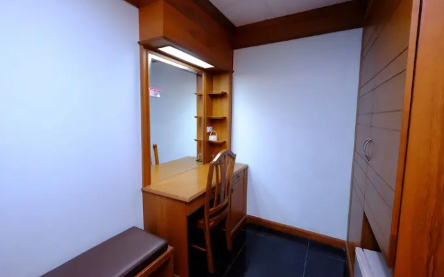 K.D.M. Residence