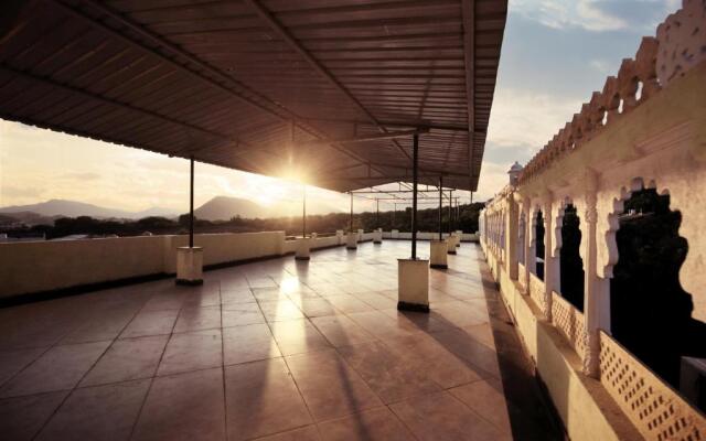 The Kanchangarh Resort