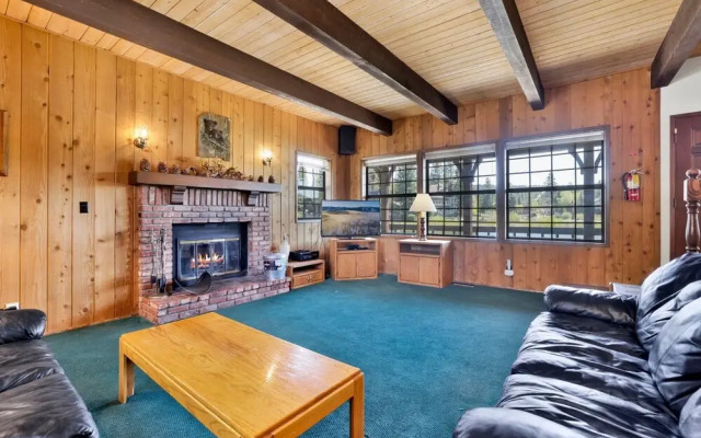 Breezy Estate 114 by RedAwning