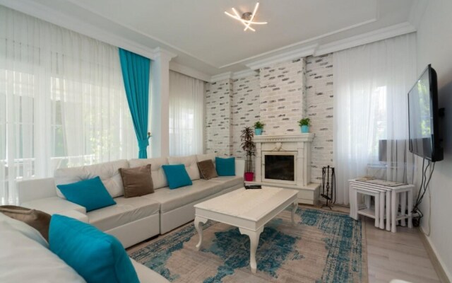 Enchanting Villa With Private Pool in Antalya