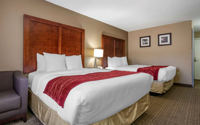 Comfort Inn & Suites Leeds I-20