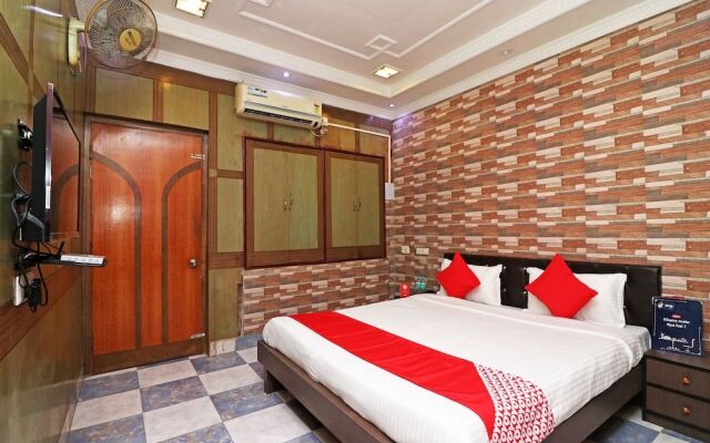 Oyo 17120 Somerest Guest House