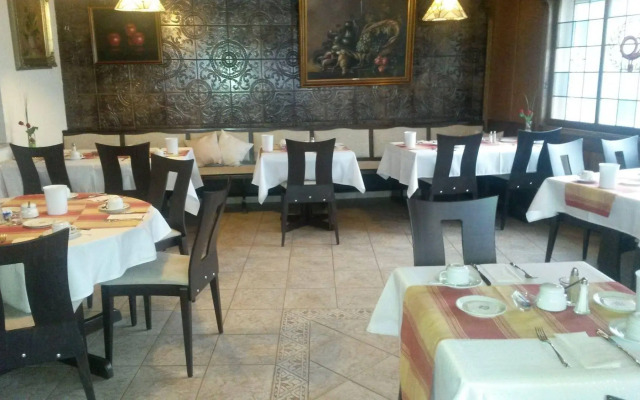 Airport Hotel Filderpost