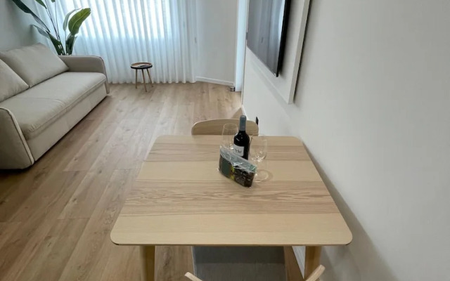 Downtown Premium With Balcony by Vacationy