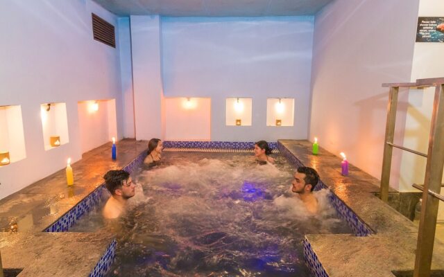 Himalayan Suite Hotel