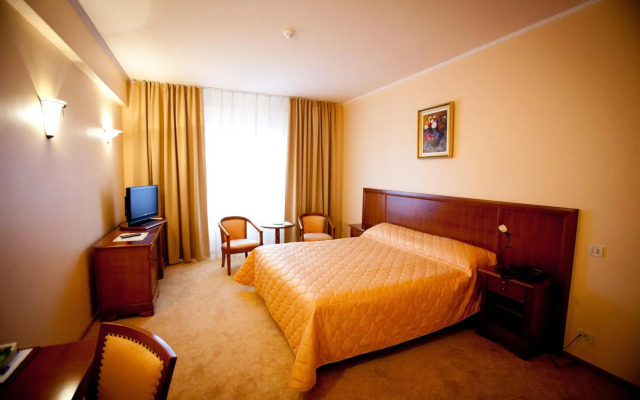Hotel Maxim