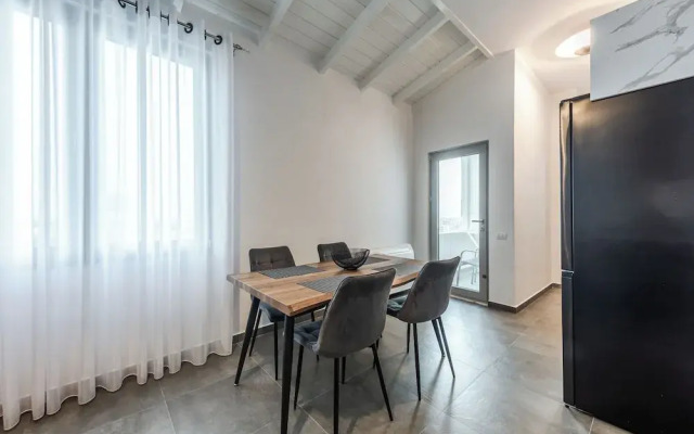 Royal Hill Apartment 1