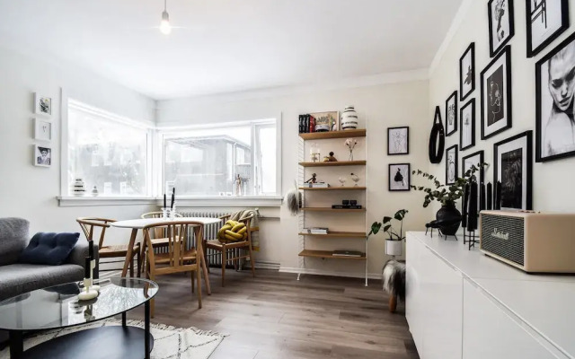 Apartment V20