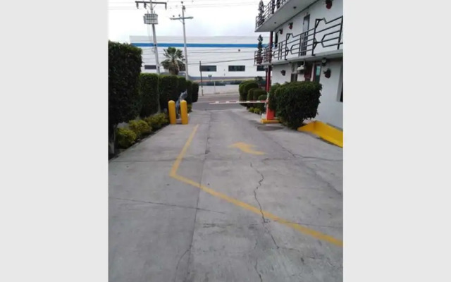 Hotel El Descanso Inn