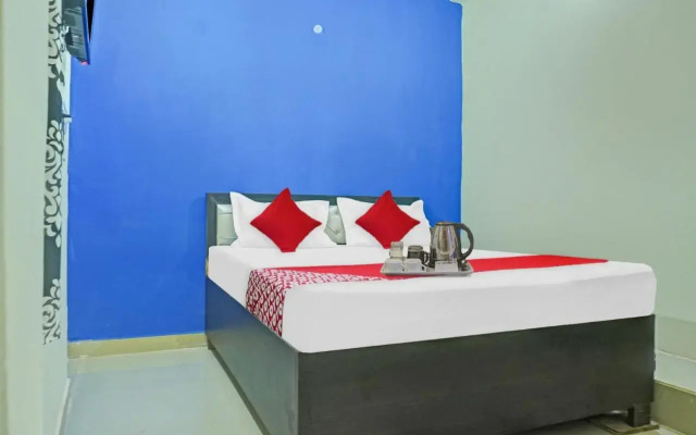 Oyo Flagship 700919 Hotel Tulsi Inn