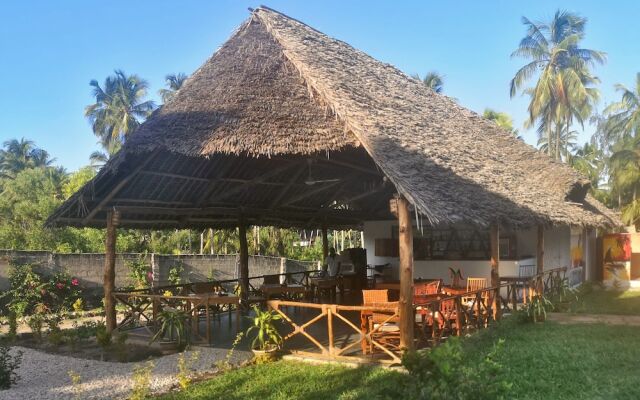 Moonshine Villa