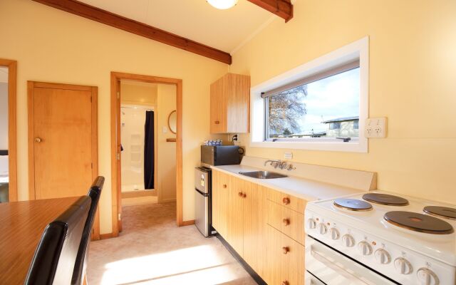 Alpine View Motel
