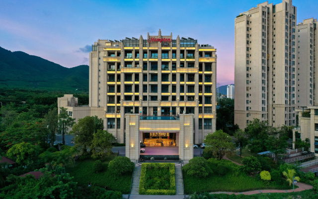 Hampton by Hilton Sanya Weiming Lake Park