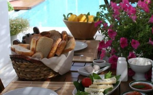 Alenos Boutique Hotel