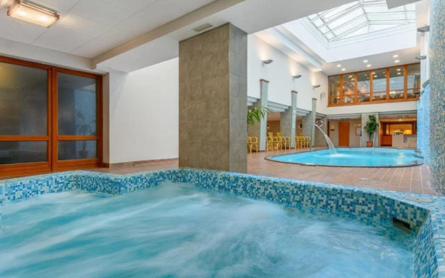 Aranyhomok Hotel Business & Relax