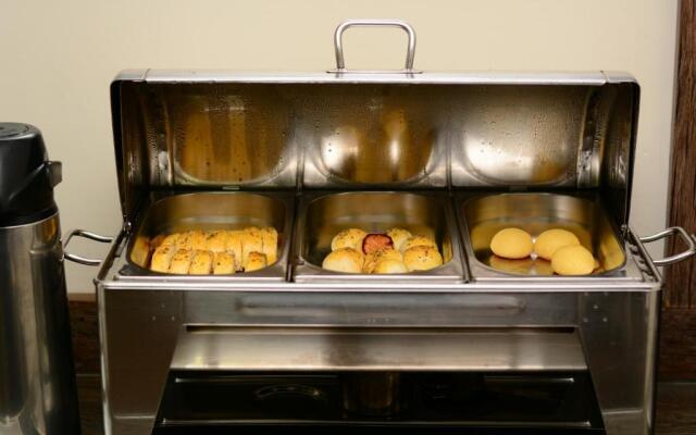 Maximus Sottile Hotel