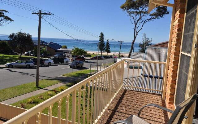 Mollymook Surfbeach Motel and Apartments
