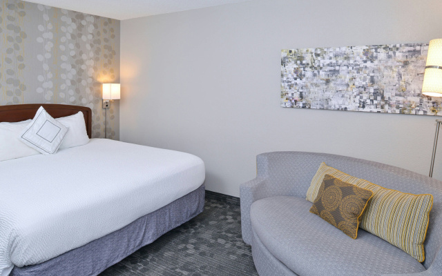 Courtyard by Marriott Charlotte/Matthews