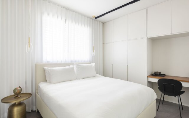 Skyline Serenity by tlv2rent