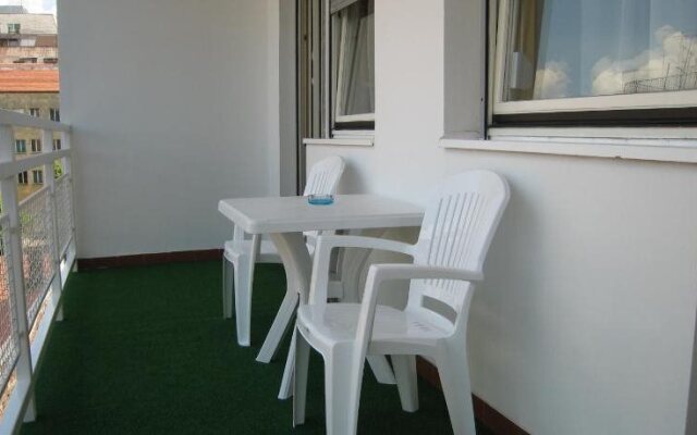 Spirit Hostel and Apartments