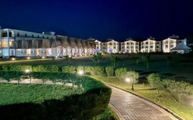 Luxury Banyan Tree Resort
