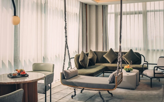 Indigo Hangzhou Uptown by IHG
