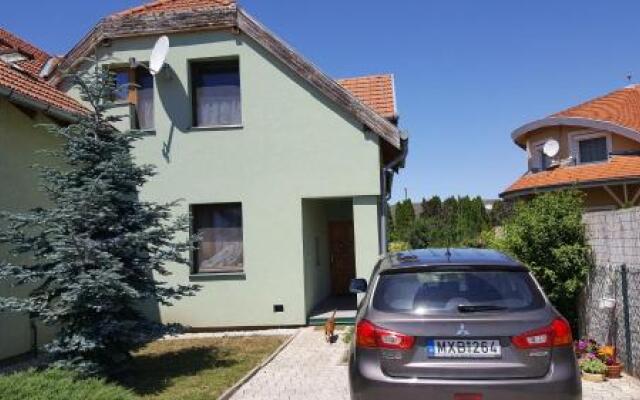 Apartman Nóra II.