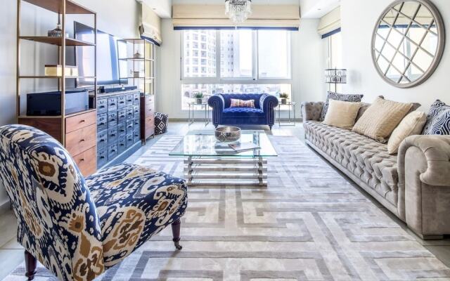 Refined 2BR Luxury Apartment at Palm Jumeirah